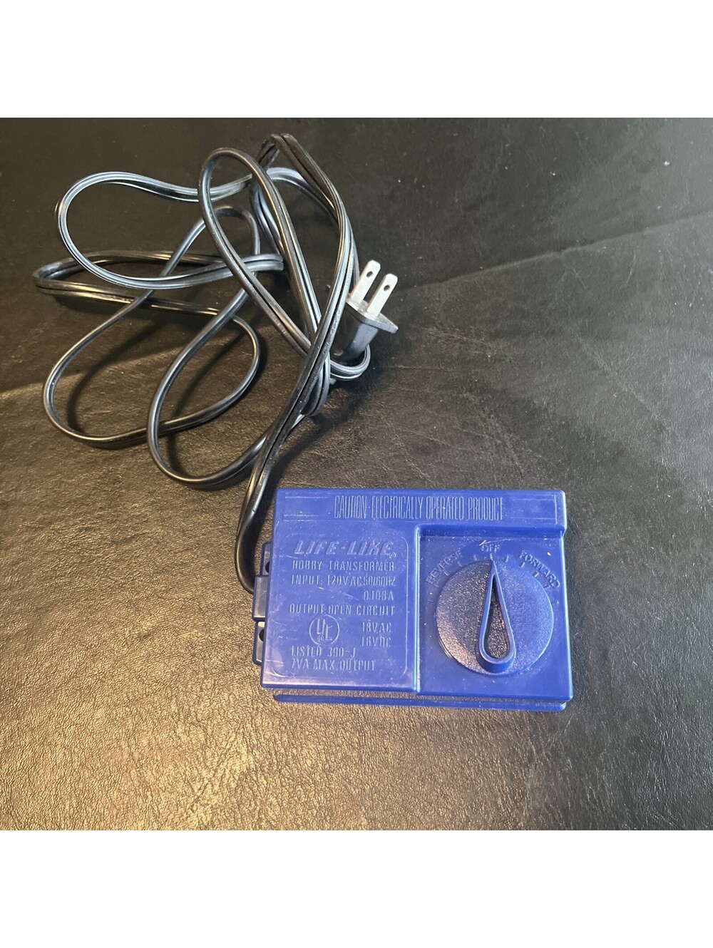 Vintage Life-Like HO Scale Hobby Transformer Power Pack 390J Blue